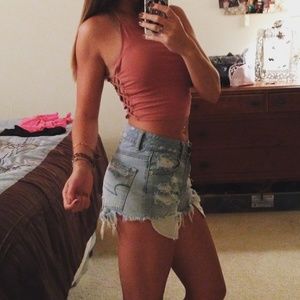 Crop tops small